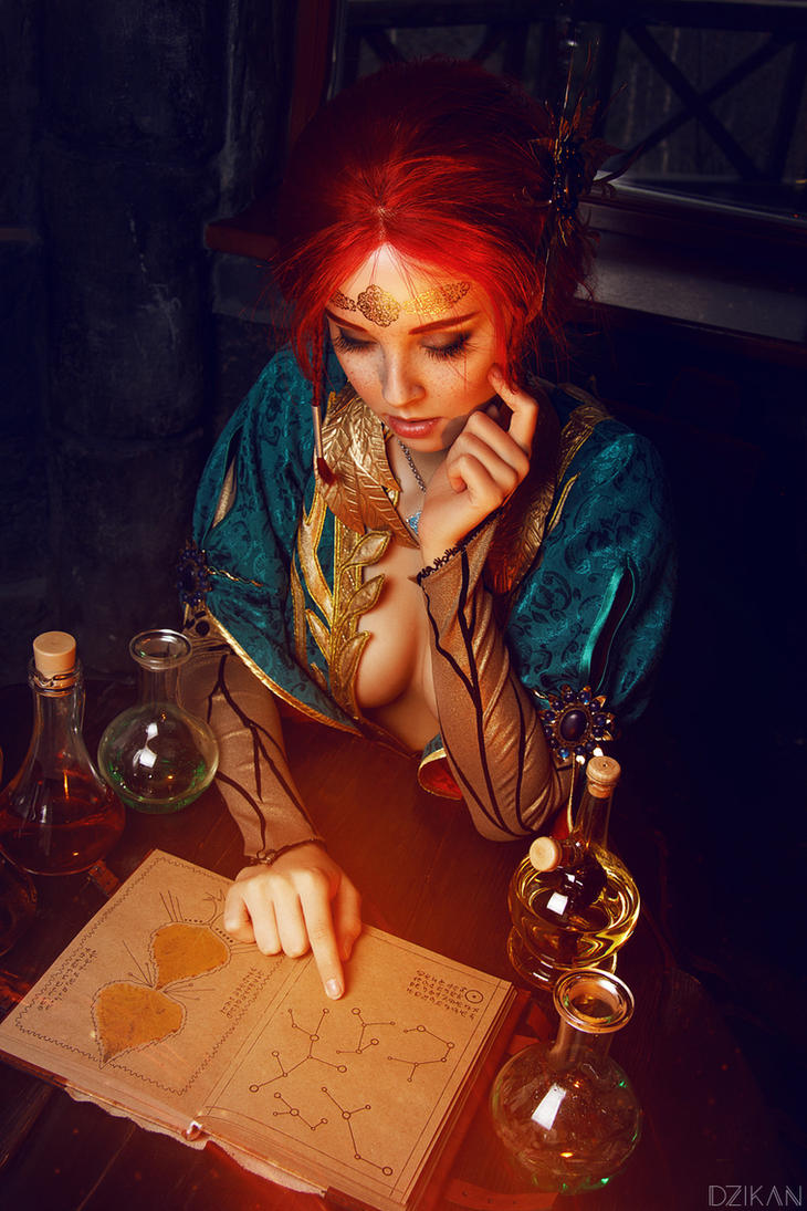 the_witcher_3___triss_merigold_cosplay_by_disharmonica-danx58t.jpg